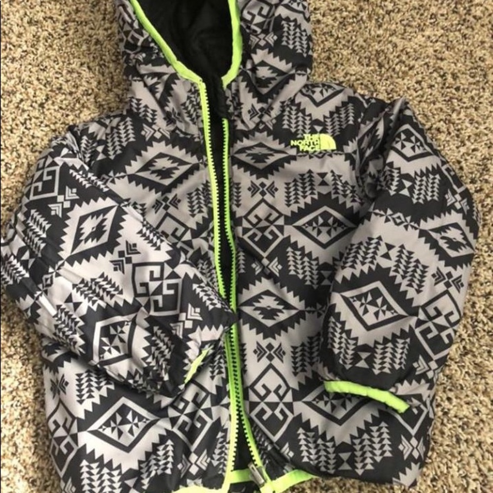 2t North face Coat